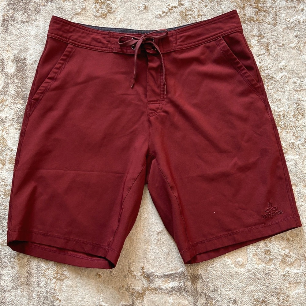 prAna Men's Burgundy 9" Inseam BoardShorts - Size 34